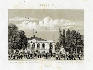 38224 Gezicht op de voorgevel van de concertzaal Tivoli in park Tivoli aan de Kruisstraat te Utrecht.